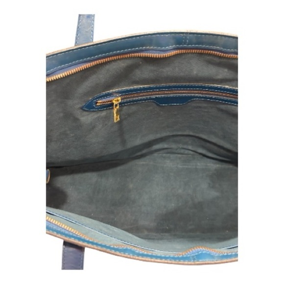 Louis Vuitton Epi Lussac MM – Toledo Blue - Picture 9 of 15